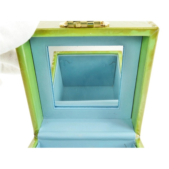 Louis Vuitton Olive Green Box Bag with Gold Accents - Picture 7 of 15